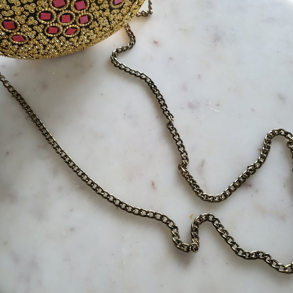 Small bejeweled crossbody/handbag - Picture 11 of 12